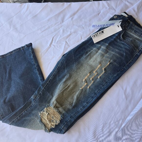 First Row Relaxed Flare Jeans 36x33 - Picture 1 of 3